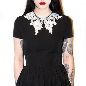 Deandri Roselle dress